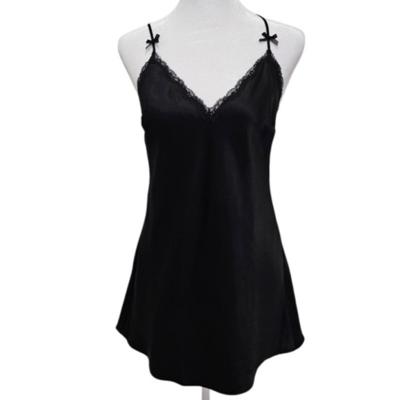 Victoria's Secret Silky Smooth Mini Babydoll Bow Low Cross Back Nighty & Robe